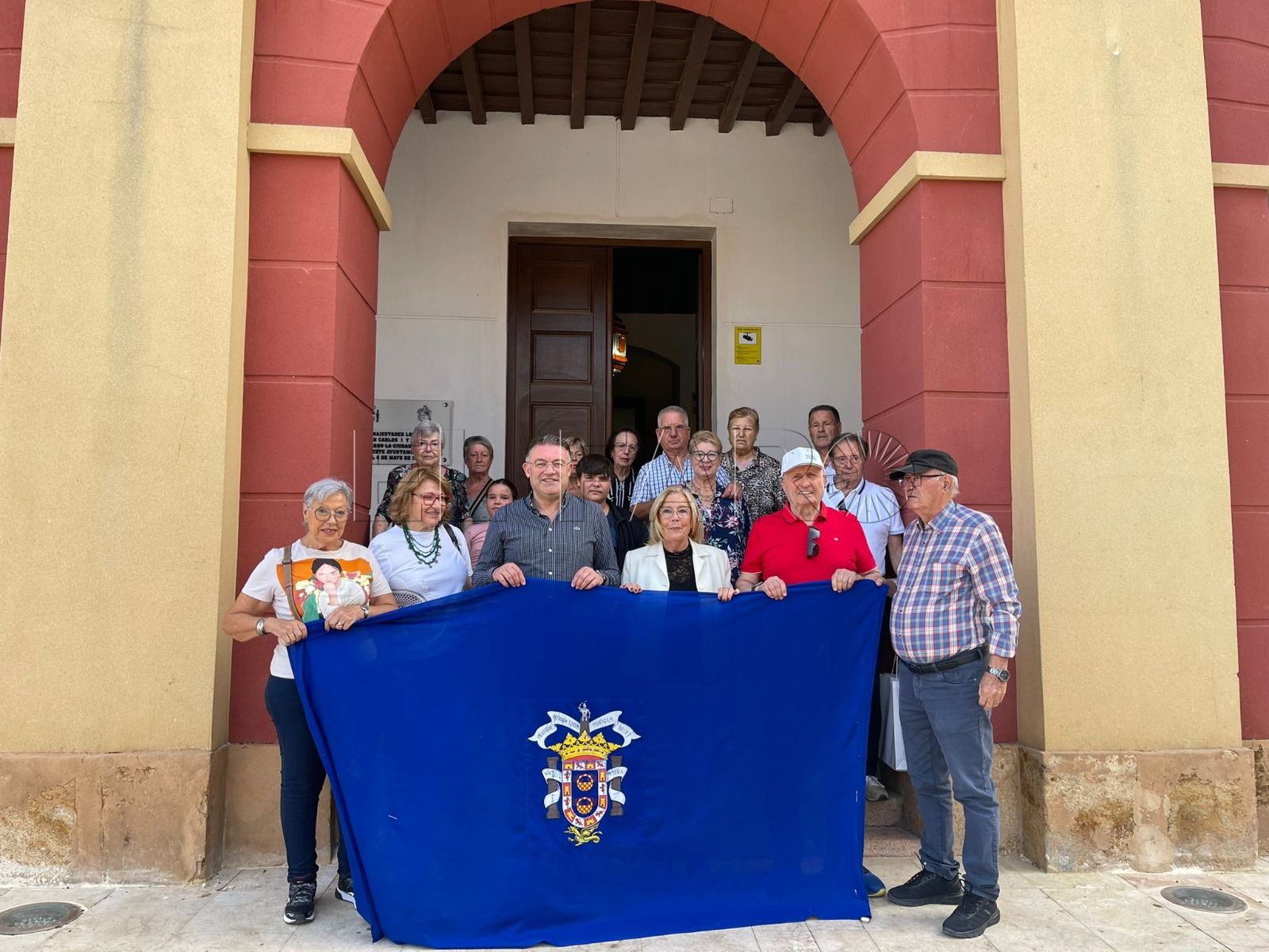 La Casa de Melilla en Almería realiza una excursión a Berja