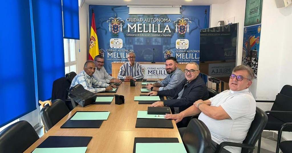 Abderrahim Mohamed explica a los máximos representantes religiosos el protocolo para elegir a sus candidatos