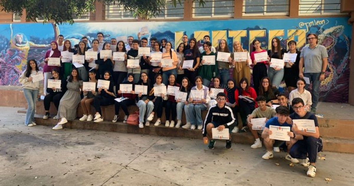 El IES Leopoldo Queipo recibe un diploma por su participación en el proyecto eTwinning