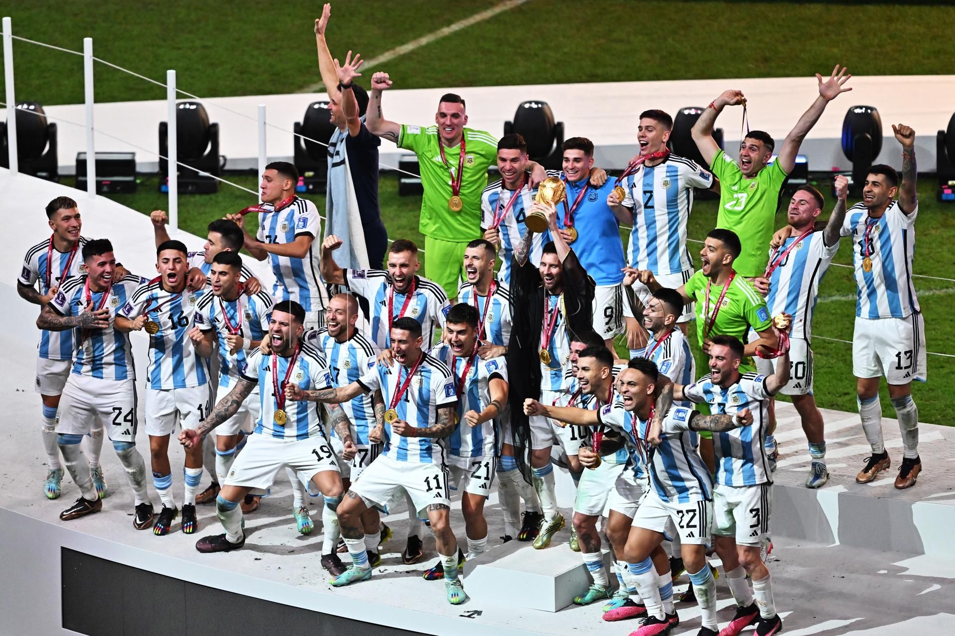 Argentina y Messi agrandan toda su leyenda