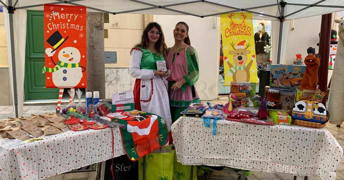 El bingo navideño de Zona Centro reparte suerte entre los melillenses
