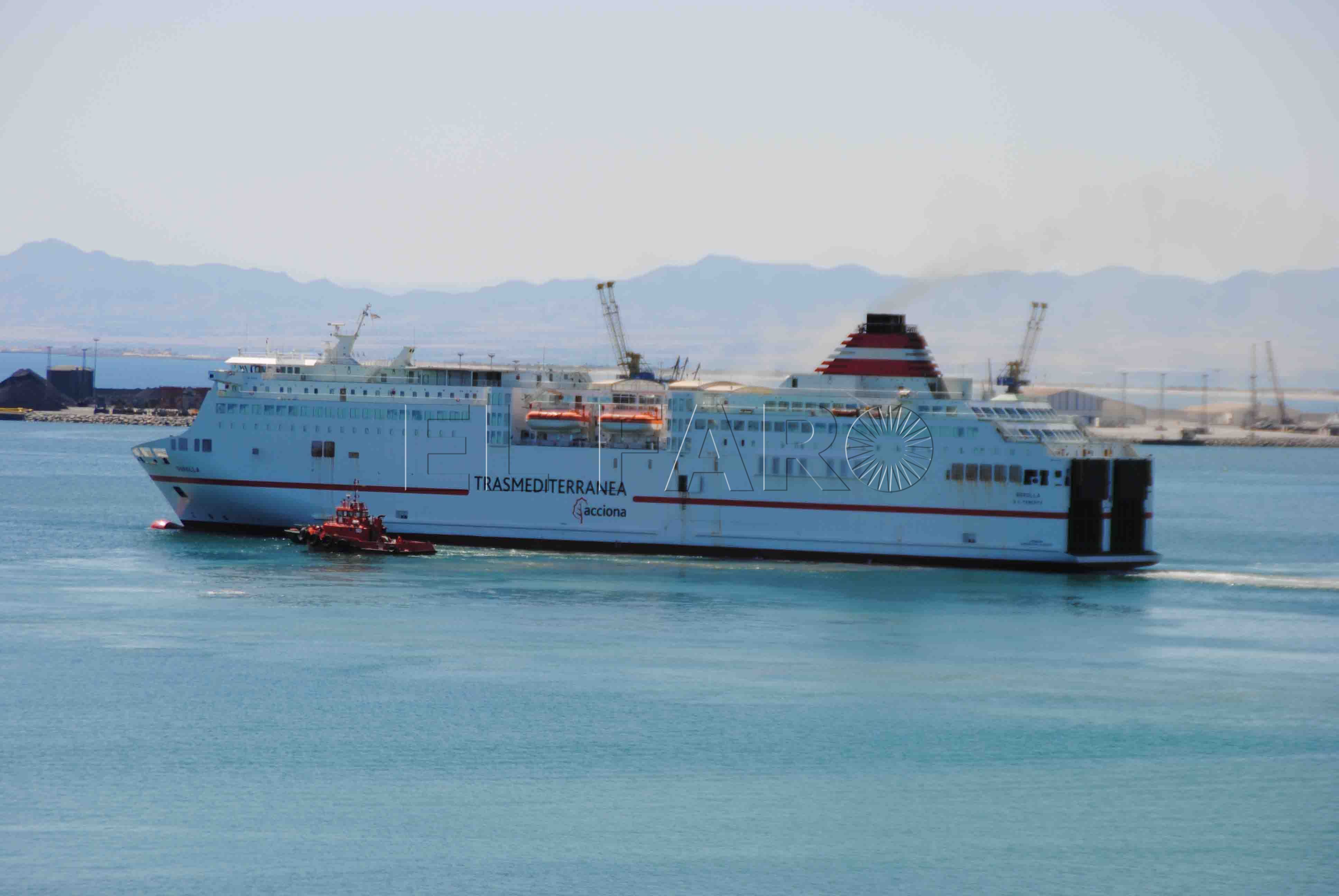 El buque ‘Ciudad Autónoma de Melilla’ vuelve a la línea con Málaga