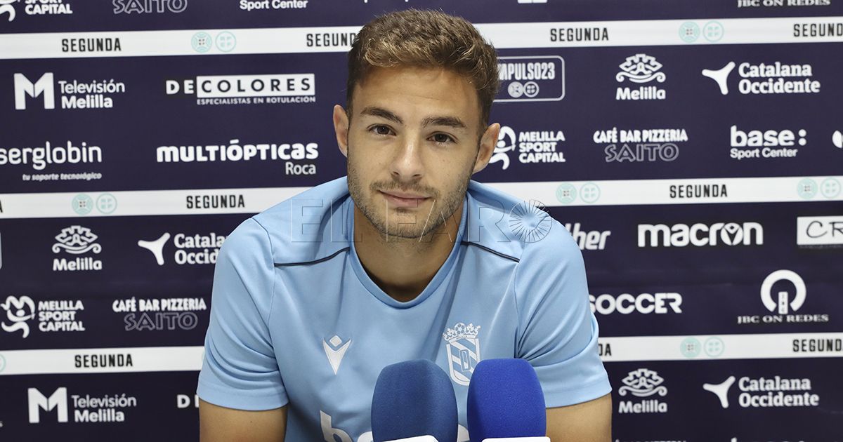 José Antonio, delantero centro del Melilla: “Siendo nosotros mismos y con el apoyo de la afición, somos un equipo difícil de batir”