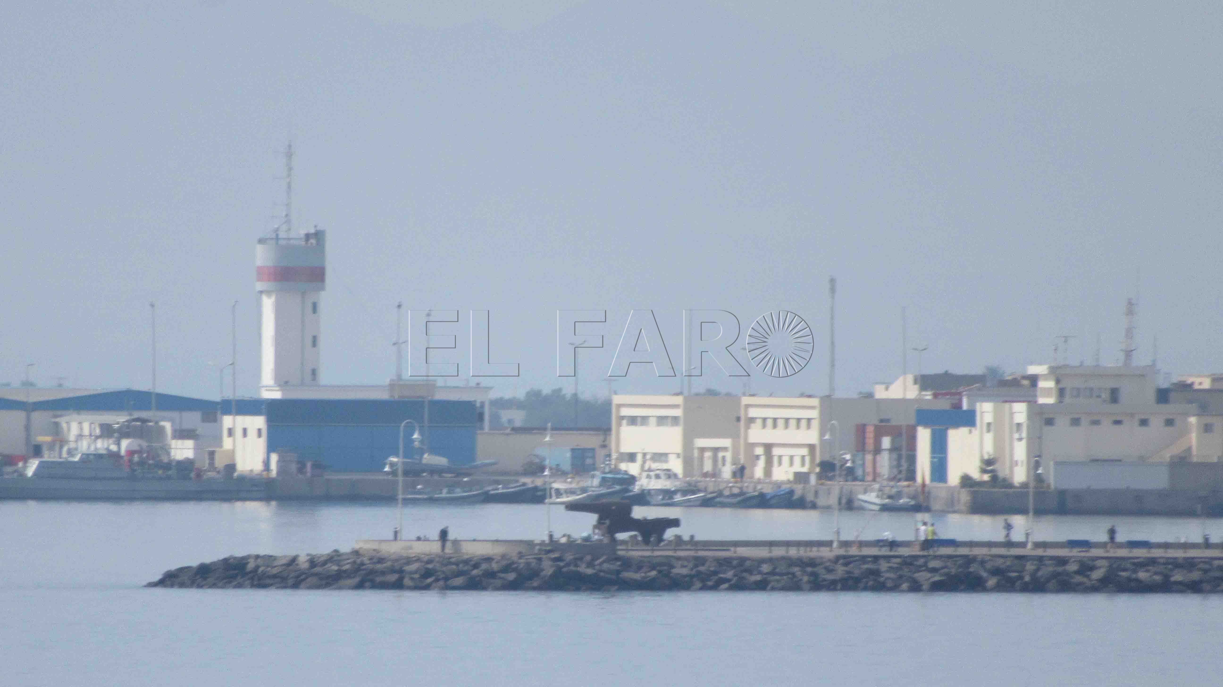 Melilla tendrá una bandera de España en el Dique Sur