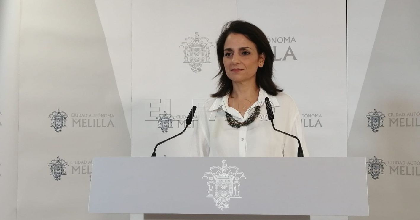 Almansouri, satisfecha por mantener ventajas fiscales a los autónomos que existen en Melilla desde 1863