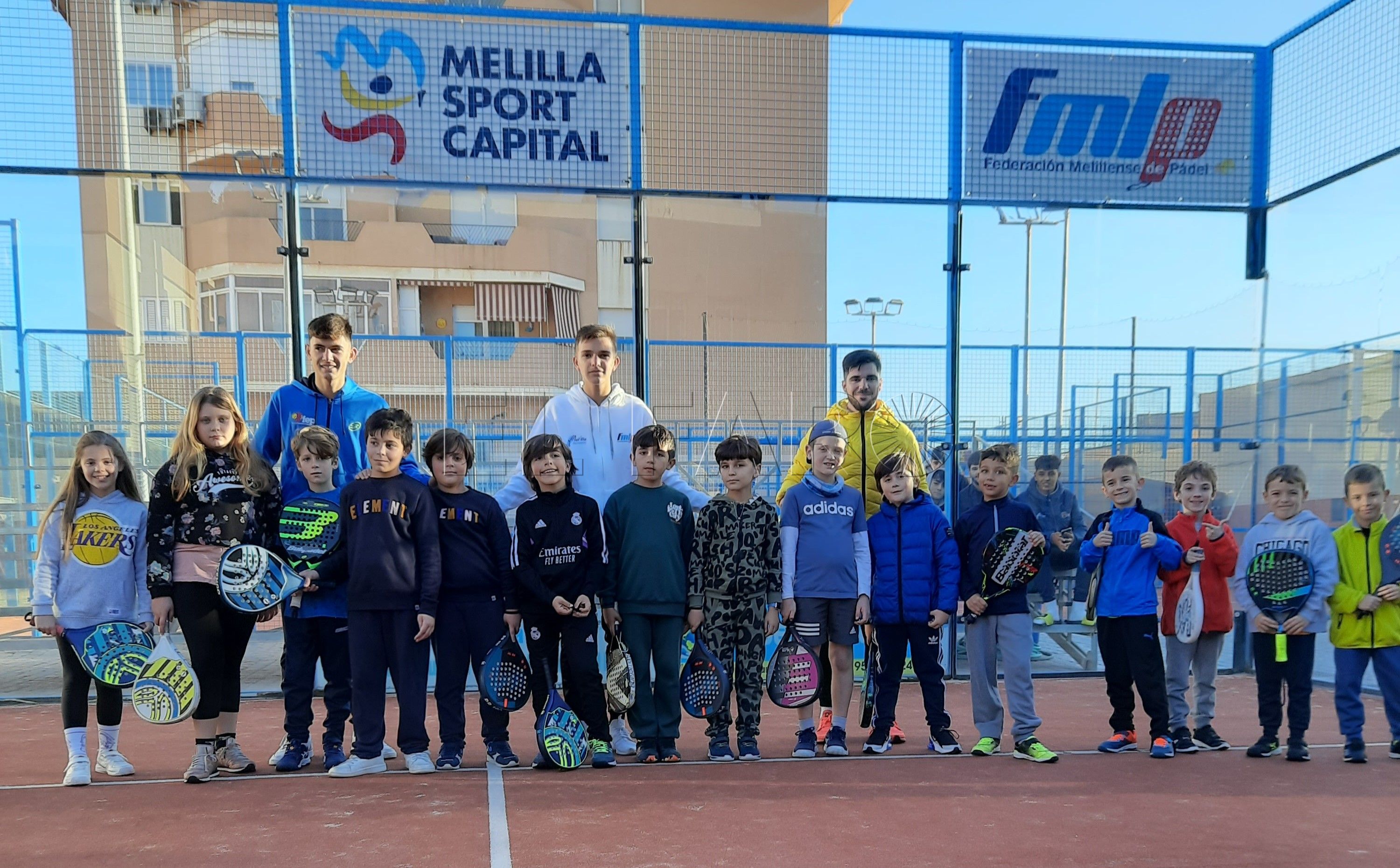 Estreno del Circuito de Menores de Melilla de pádel