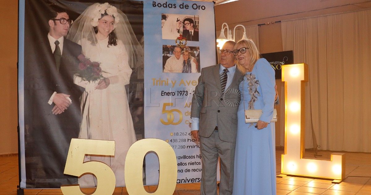 Bodas de Oro de Avelino Gutiérrez y Trinidad Reverte en Melilla