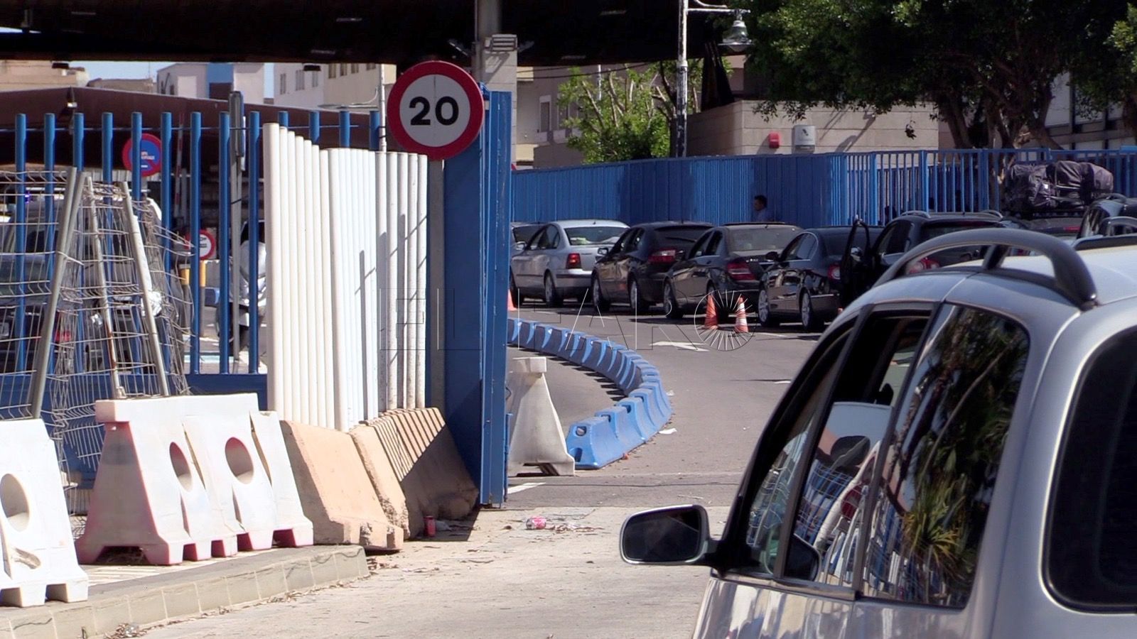 Podemos demanda una mayor agilidad en el paso fronterizo de Beni-Enzar