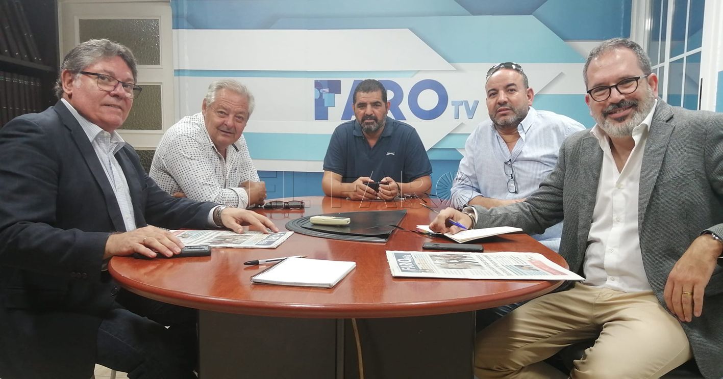 El letrado Raúl Carballedo presenta una demanda de nulidad del despido de transfronterizos