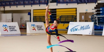 En infantil base, Chantal Albarracín se llevó el oro con la cinta.