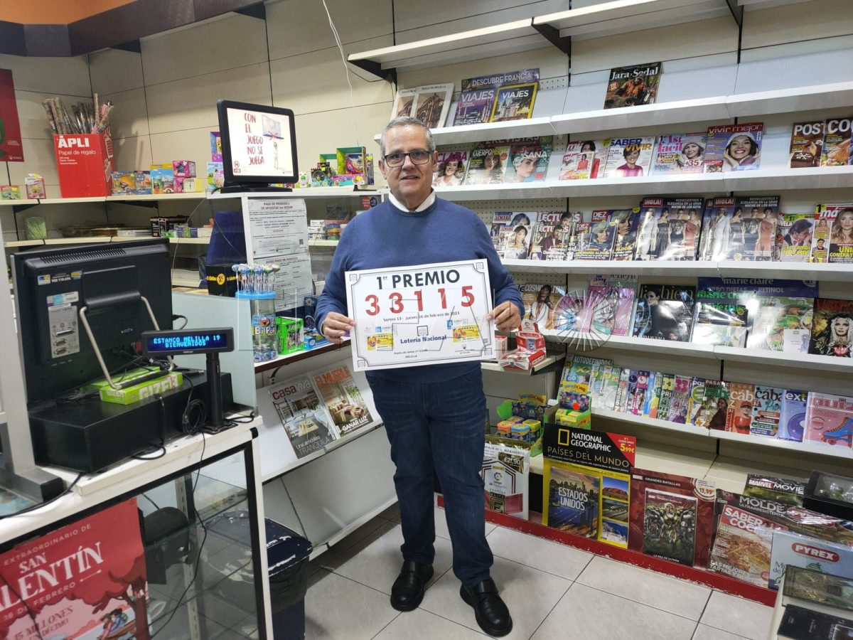 El estanco Villegas reparte el primer Premio Nacional de Lotería en la historia de Melilla