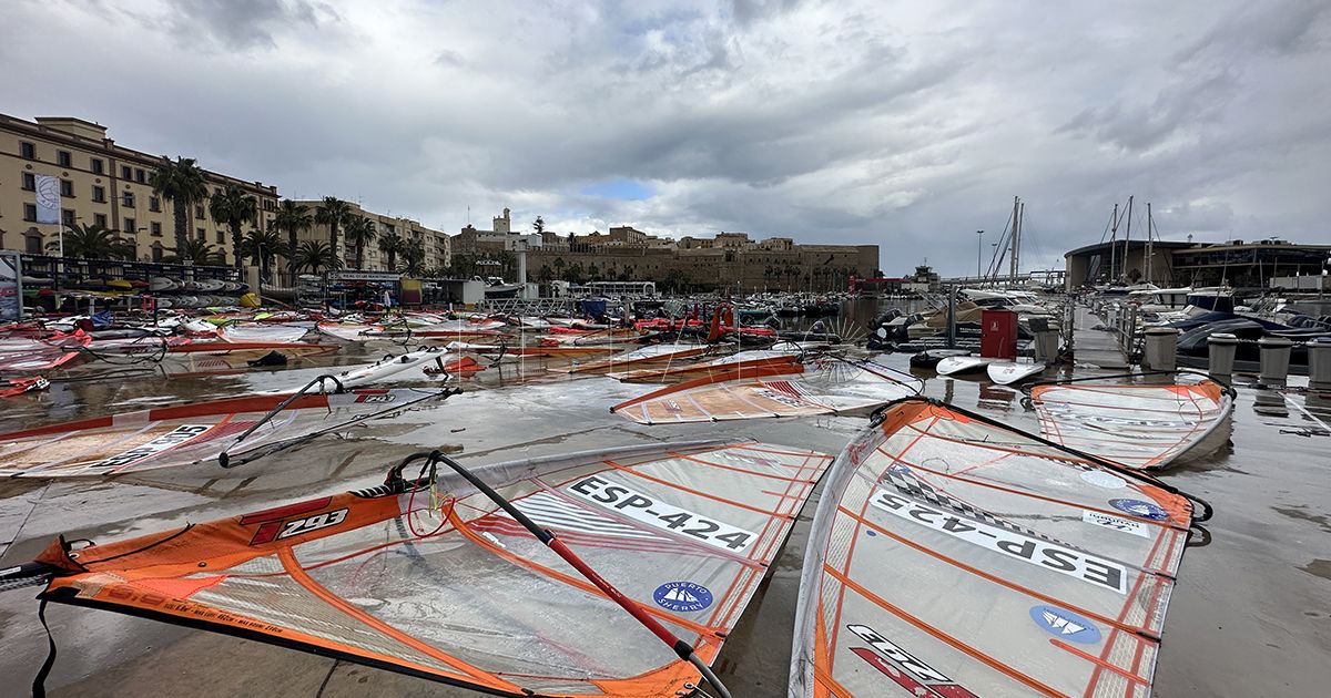 La flota techno e iQfoil sigue en tierra