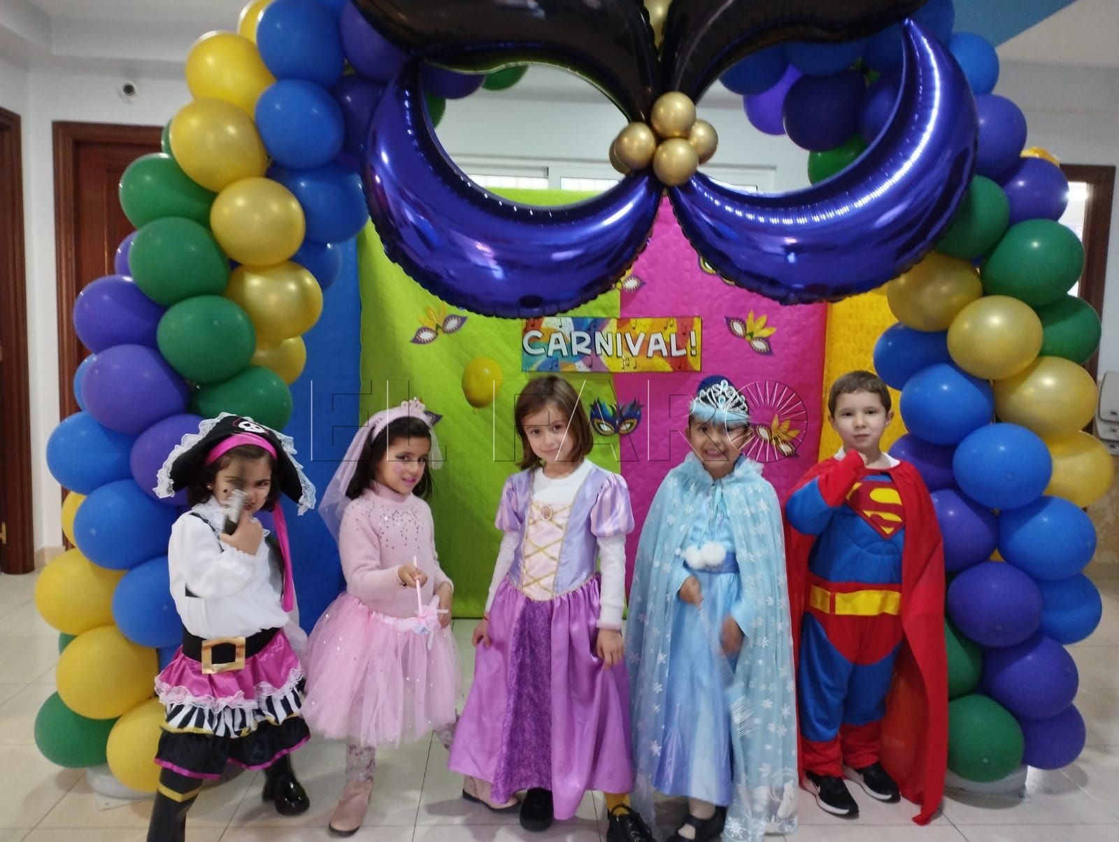 Los alumnos de British Centre Melilla disfrutan del Carnaval mientras aprenden inglés