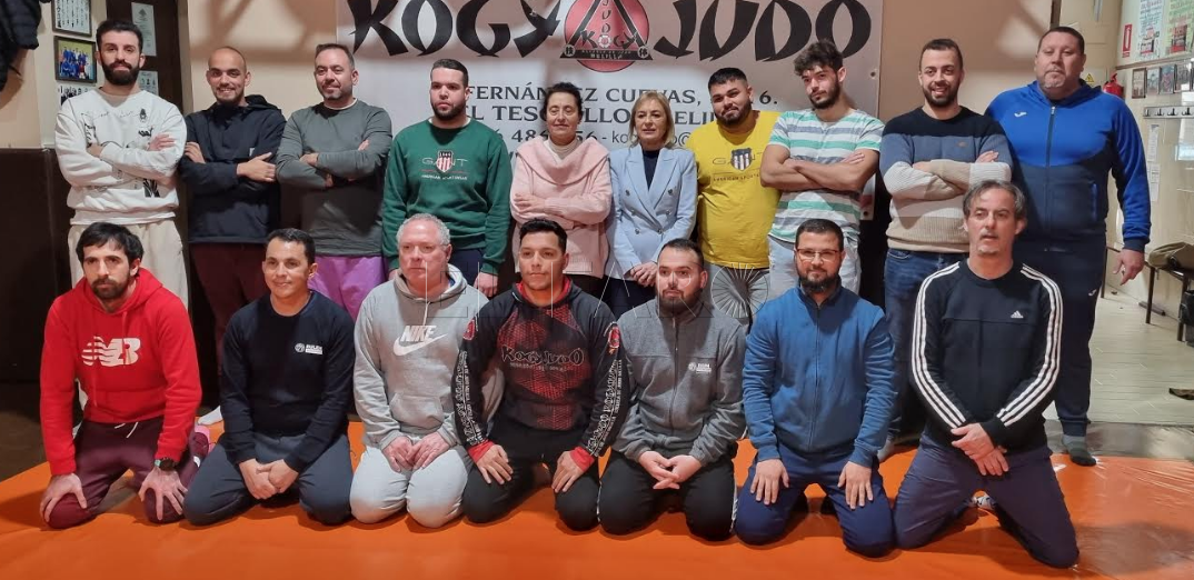 Curso de Contención en la Escuela Kogyjudo