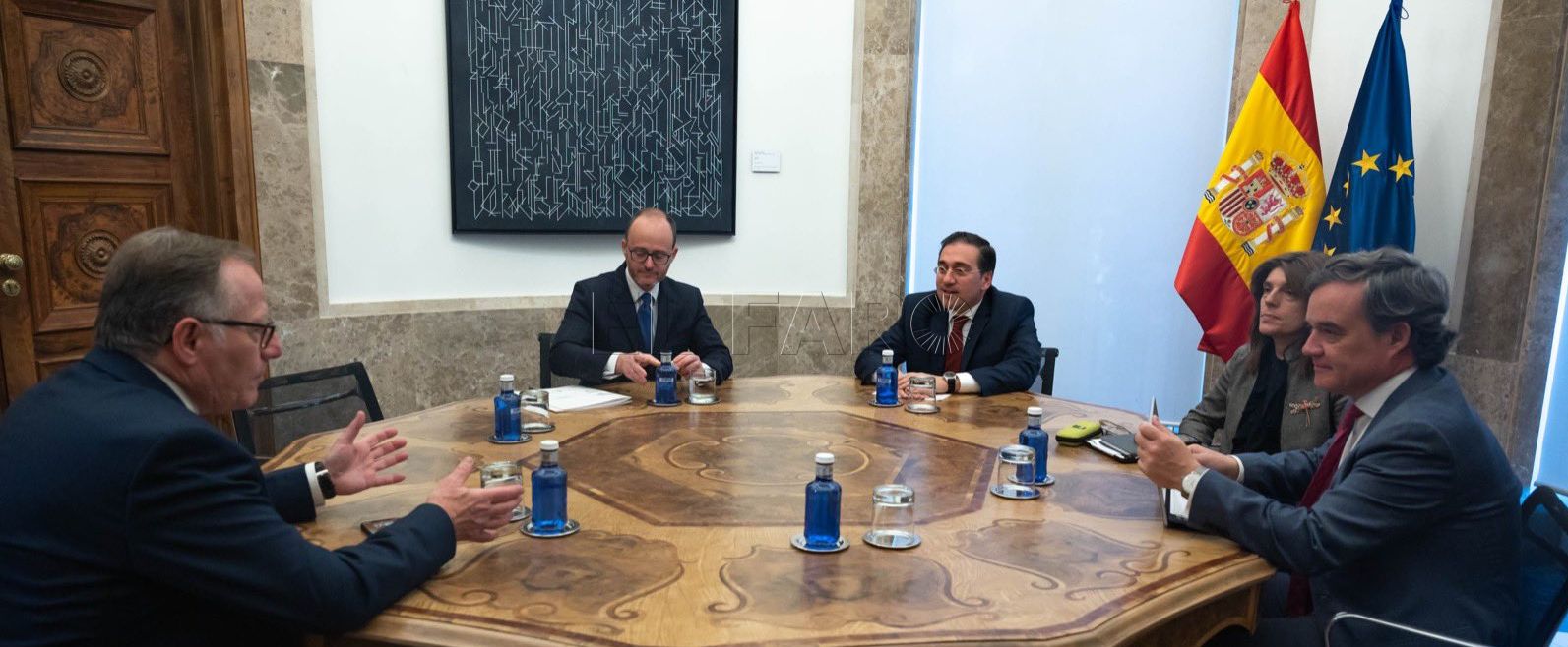 De Castro pide al ministro Albares "apurar los tiempos" de la reapertura de la aduana de Melilla