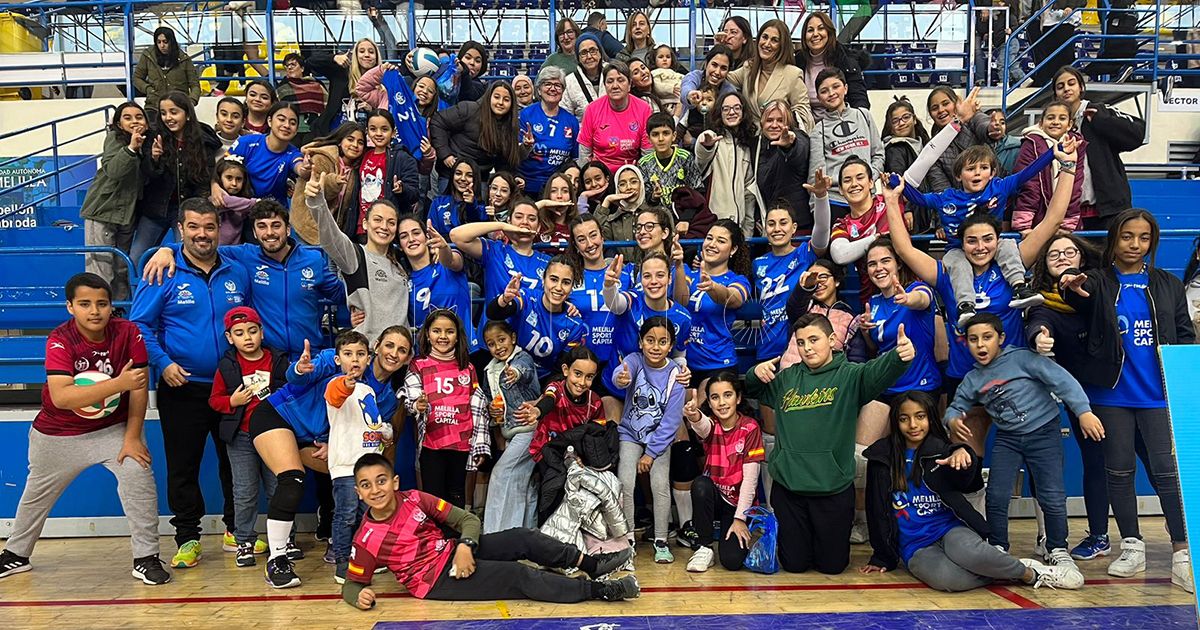 El CV Melilla femenino logra un fácil triunfo ante Xátiva