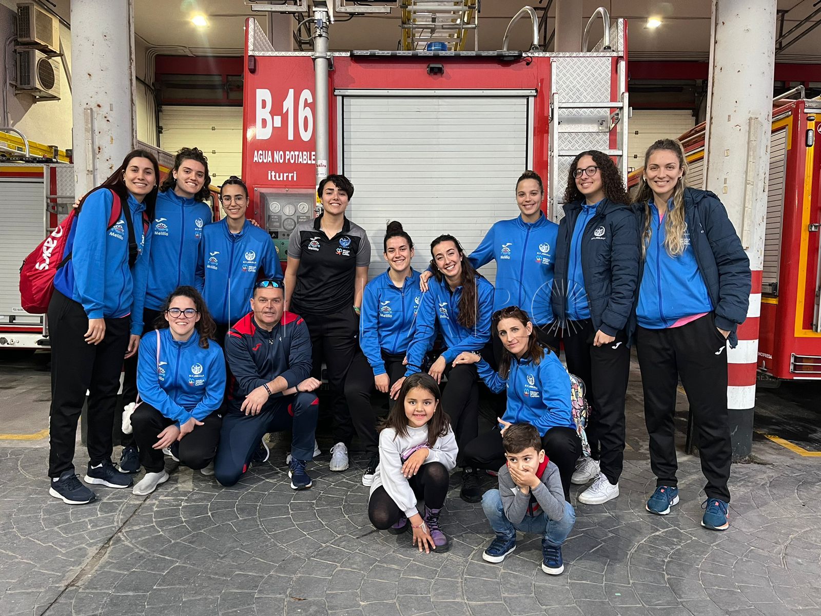 Las Gladiadoras visitan el Parque de Bomberos