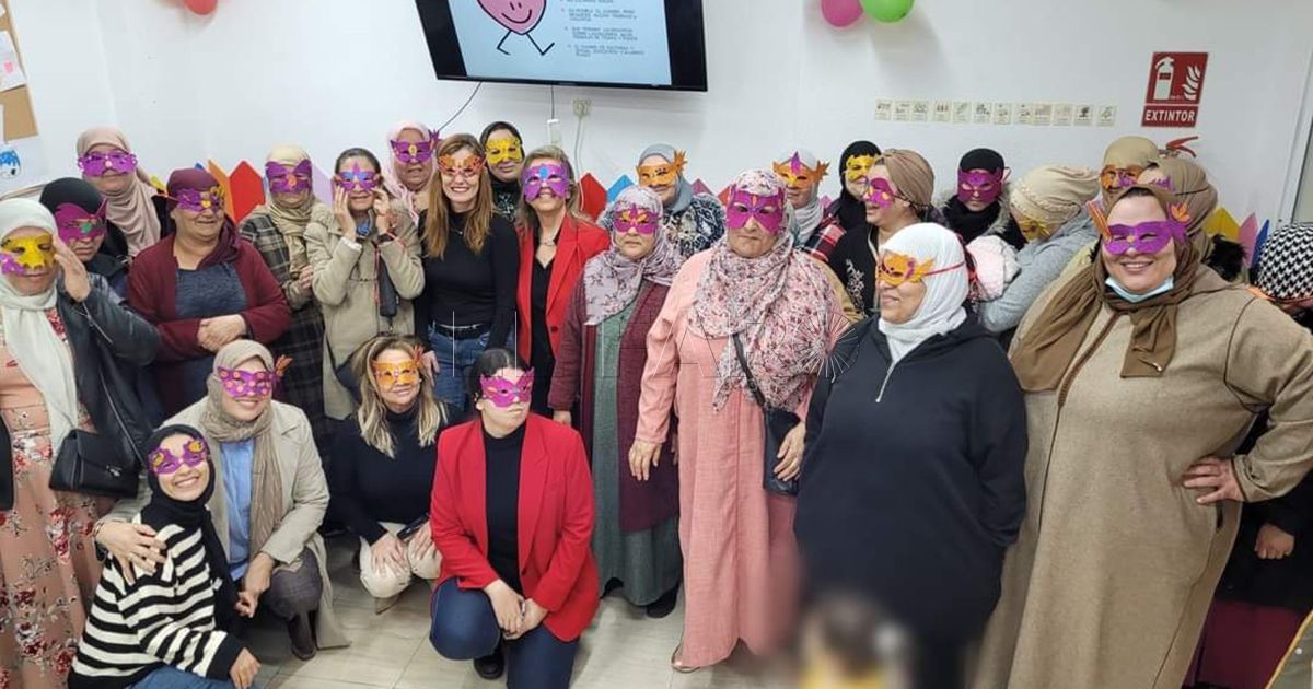 Laura Segura imparte una charla-taller de sensibilización y actuación ante la violencia de género