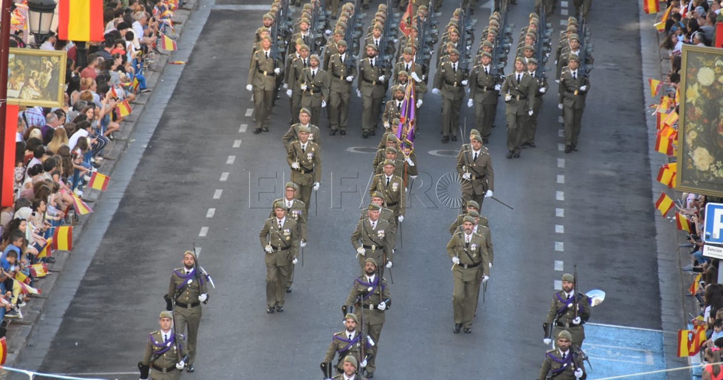 Varón y militar, el perfil del melillense con empleo público en la ciudad