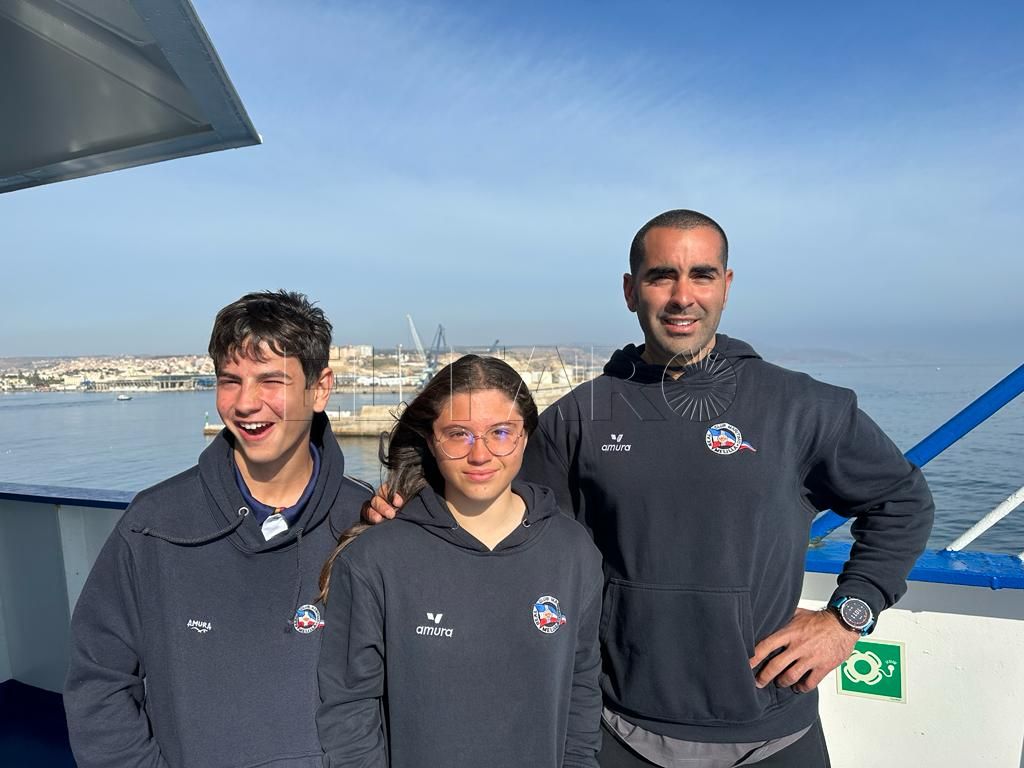 Azul Sánchez y Fabio Díaz están en el International Iqfoil Games Andalucía