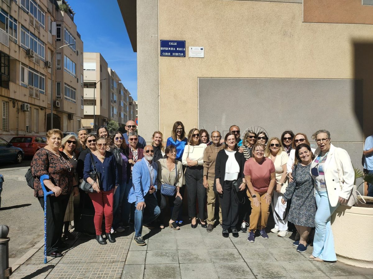 La Ciudad inaugura la calle 'Enfermera María Cabas Huertas'