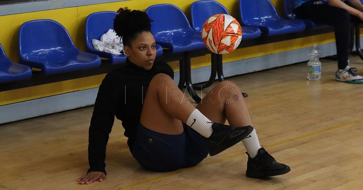 Ana Luiza, jugadora brasileña del MSC Torreblanca: "Yo quiero llegar a jugar esta temporada"