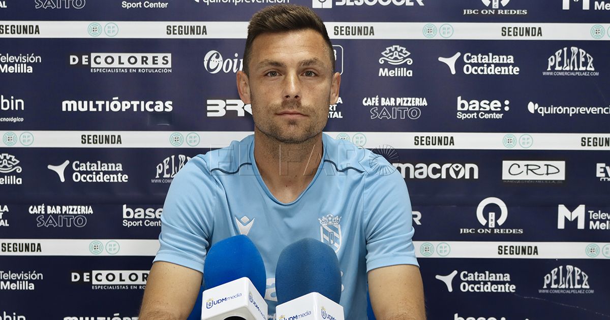 Alberto Martín: “Animo a la afición a que venga el domingo ya que entre todos es mucho más fácil”