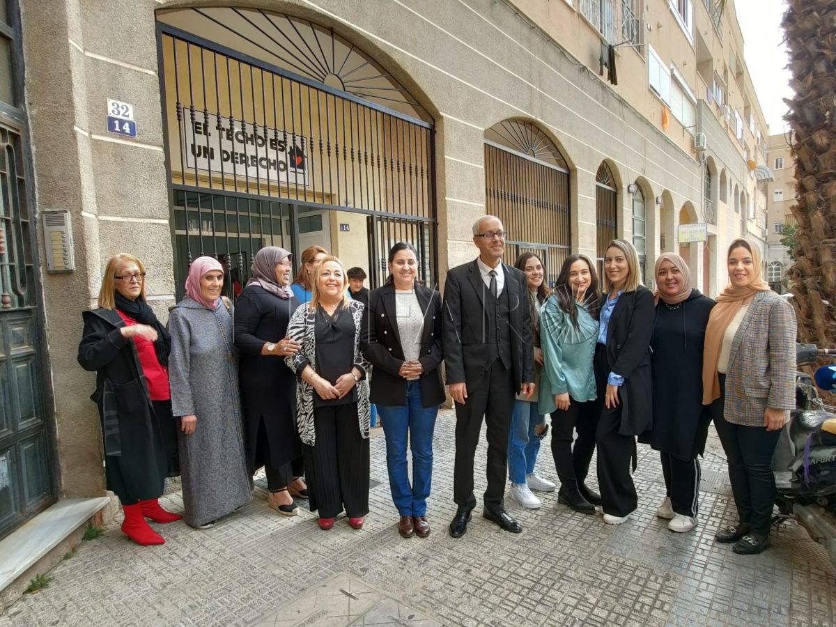 La Ciudad inaugura la sede de la plataforma activista 'El Techo es un Derecho'