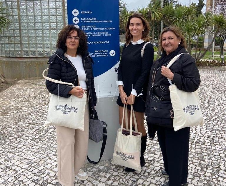 Profesoras de Ciencias de la Salud de Melilla visitan la Universidad Católica de Lisboa