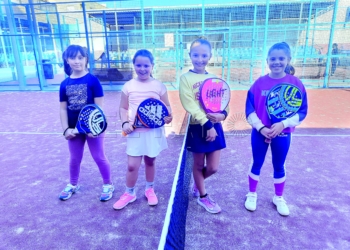 Laura Gallego/Jimena Arpón (Benjamín) y Ainhoa Jurado/Nayra Aouraghe (Alevín)