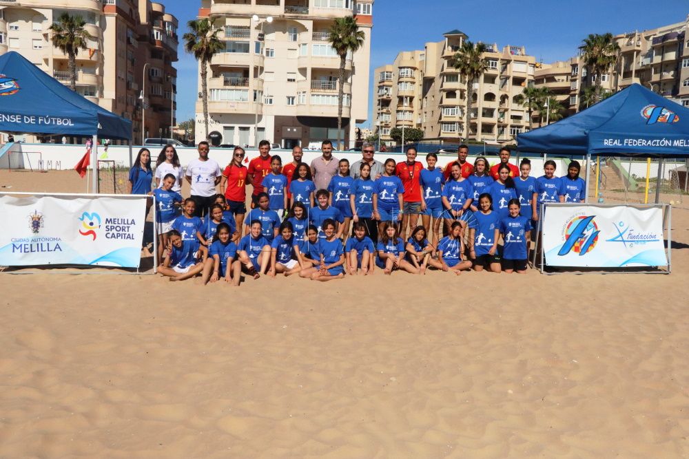 El fútbol playa femenino, a pleno rendimiento