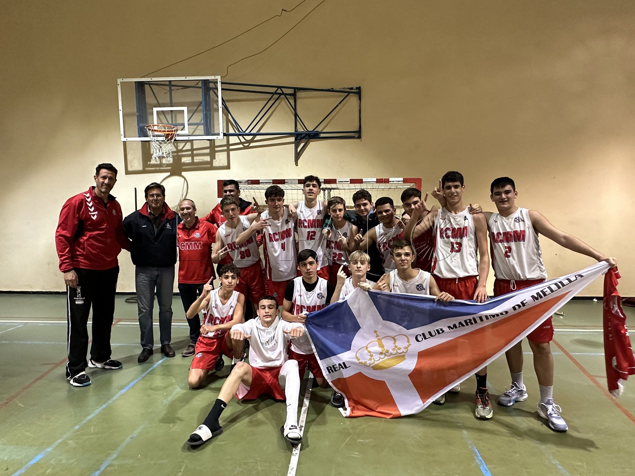 Los cadetes del Club Marítimo ganan la liga Autonómica de baloncesto