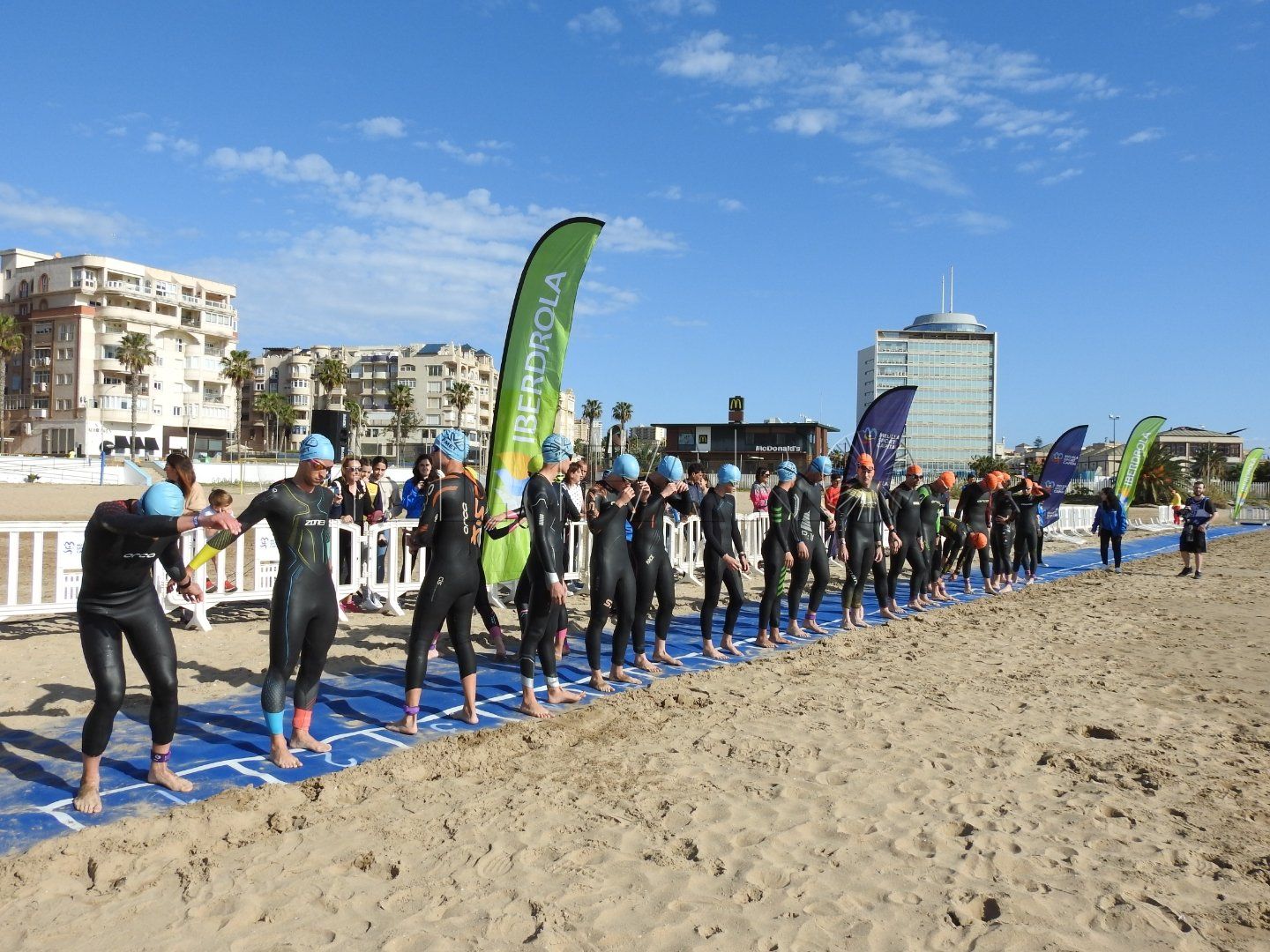 Alejandro Cañas y Nerea Luna se llevan el triunfo en la Popular
