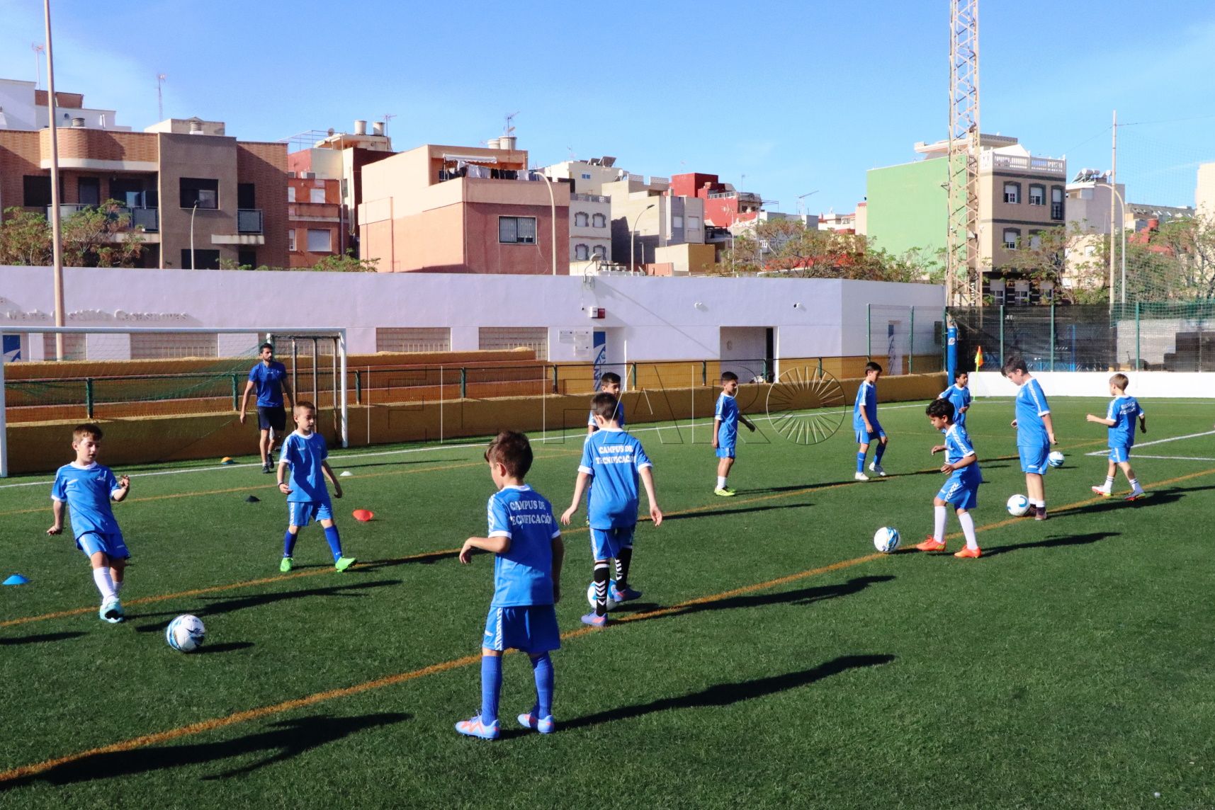La tecnificación en el fútbol melillense abre sus puertas
