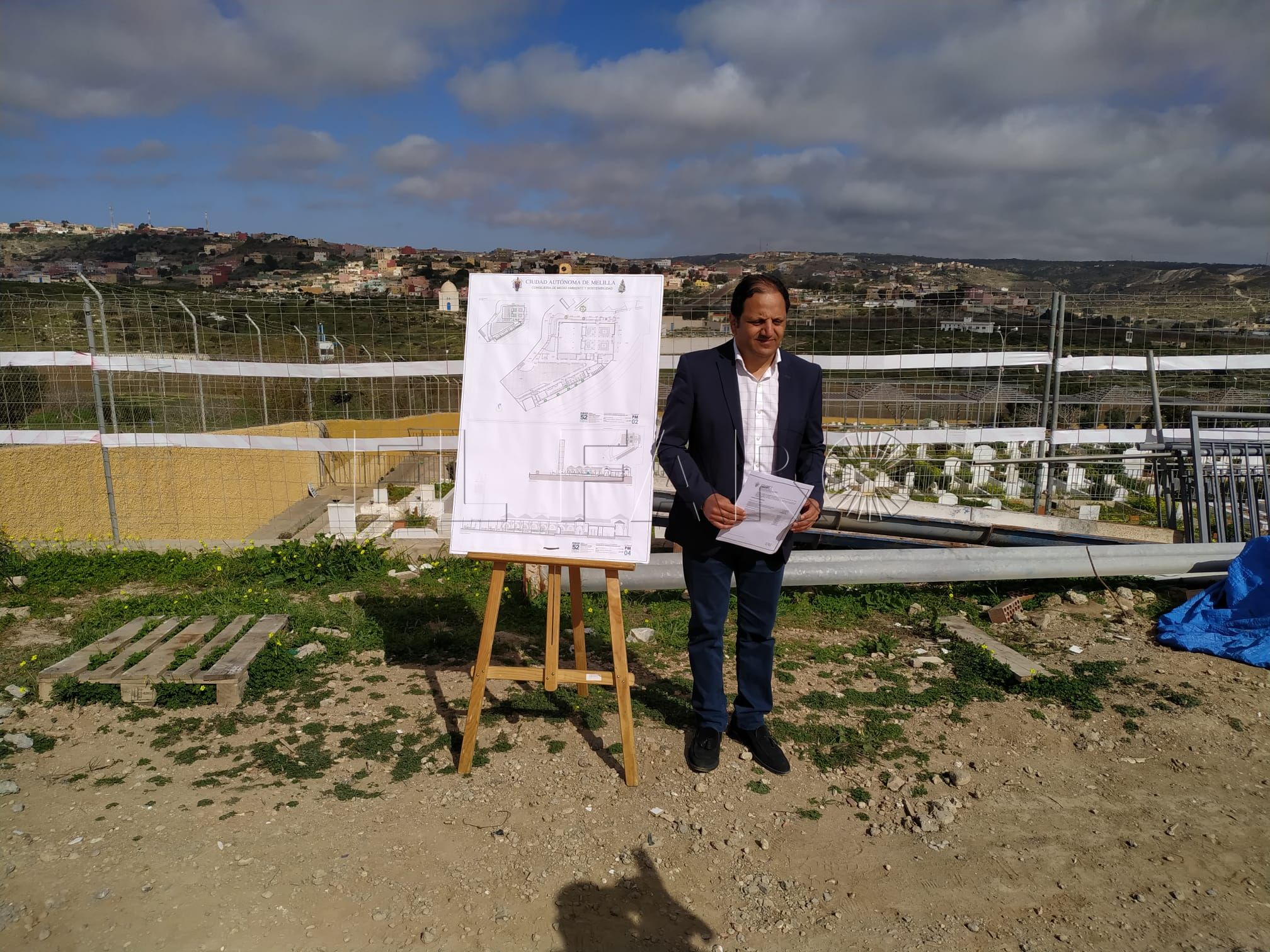 Hassan Mohatar: "Las intervenciones en los tres cementerios eran necesarias"