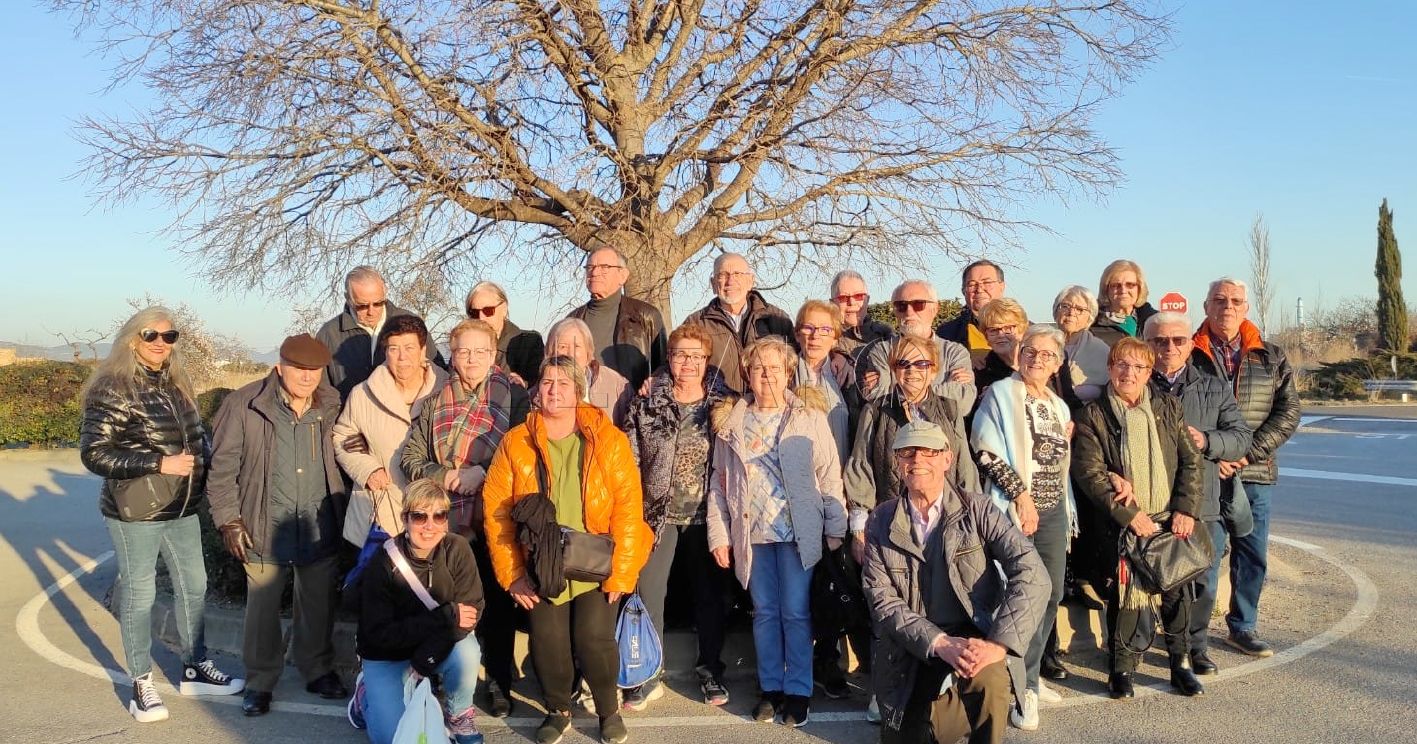 La Casa de Melilla en Barcelona visita el Museo del Vermut en Reus