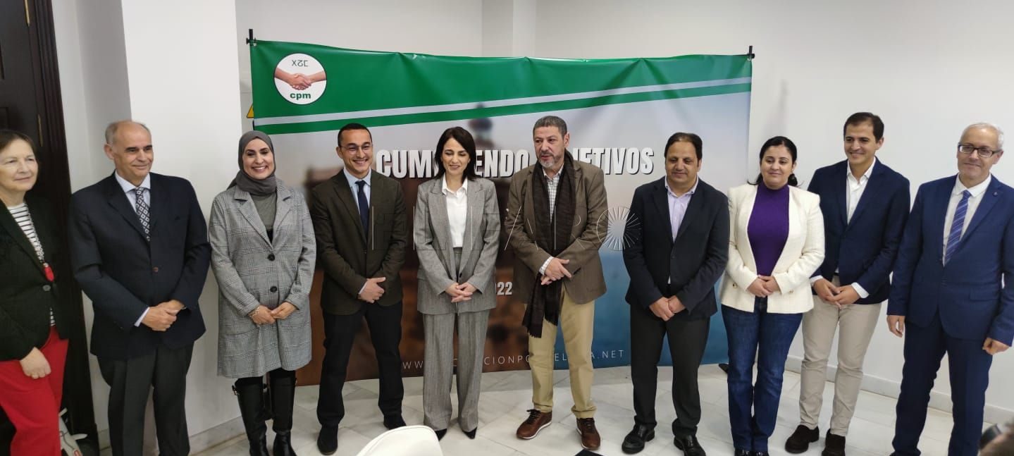 Aberchán saca las "comilonas" del PP en la Taberna Andaluza