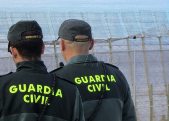 Un guardia civil retirado cobra 8.000 euros por paternidad