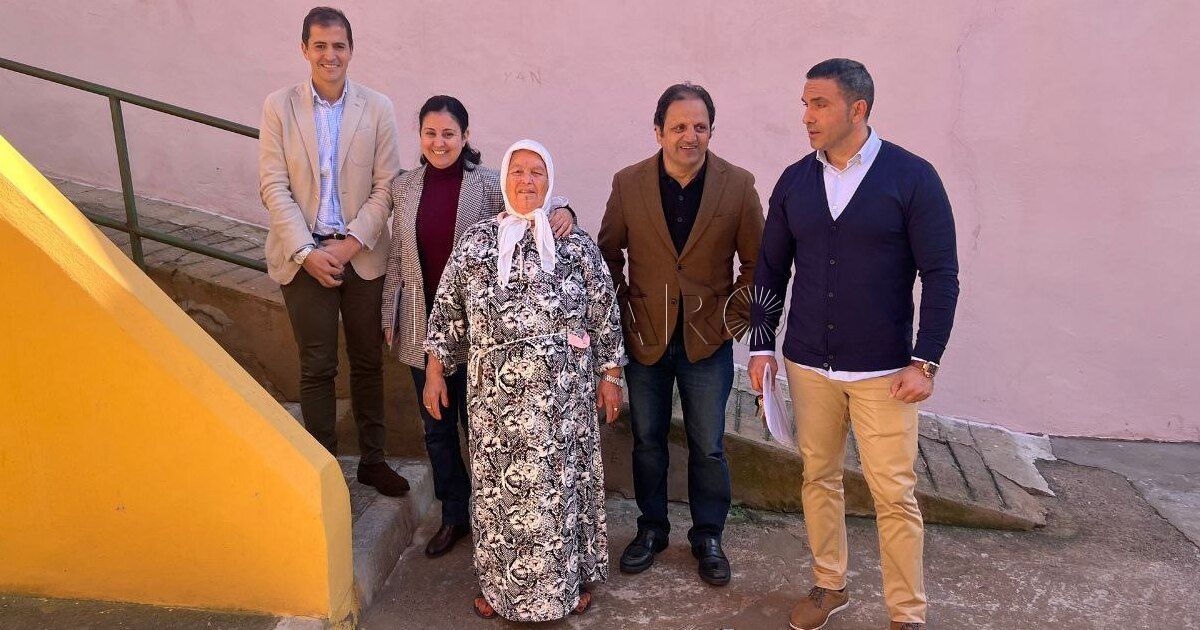 Medio Ambiente presenta la instalación de dos fuentes en la Cañada por 260.000 euros