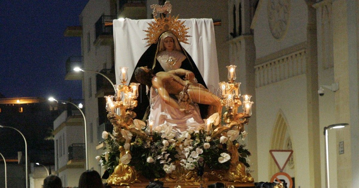 La Cofradía del Humillado necesita portadores de trono