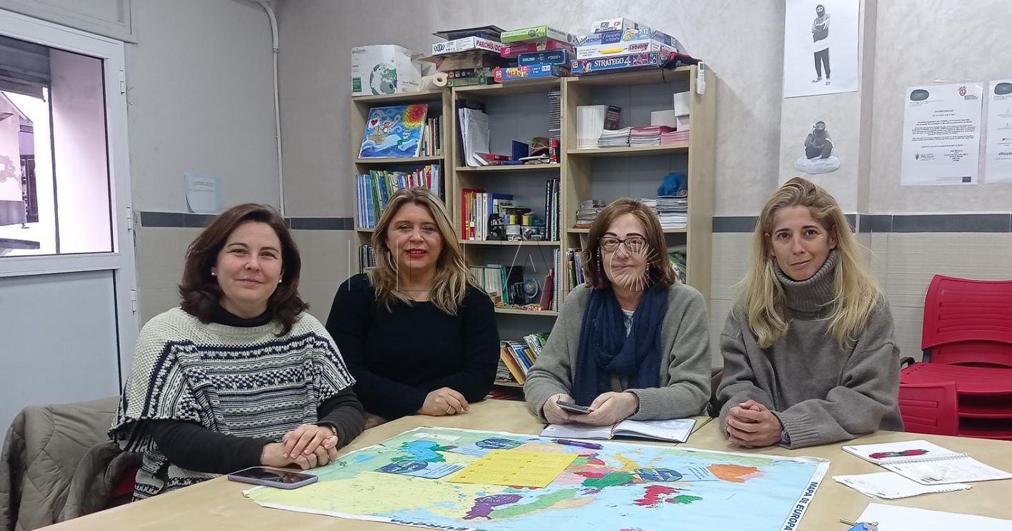 Pidomel considera la educación como "la herramienta más eficaz para luchar contra la desigualdad"