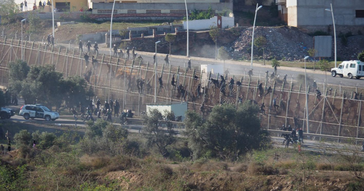 La Apdha insiste en que hubo un muerto y la Policía marroquí entró en España el 24J