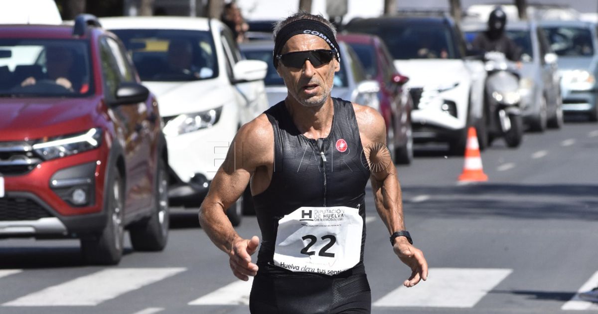 El melillense José Antonio Islas, primero en su grupo de edad en el Andaluz de Media Maratón