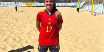 Natalia Cuadrado marcaba ayer su primer gol con la elástica de la selección nacional, en un partido de preparación.