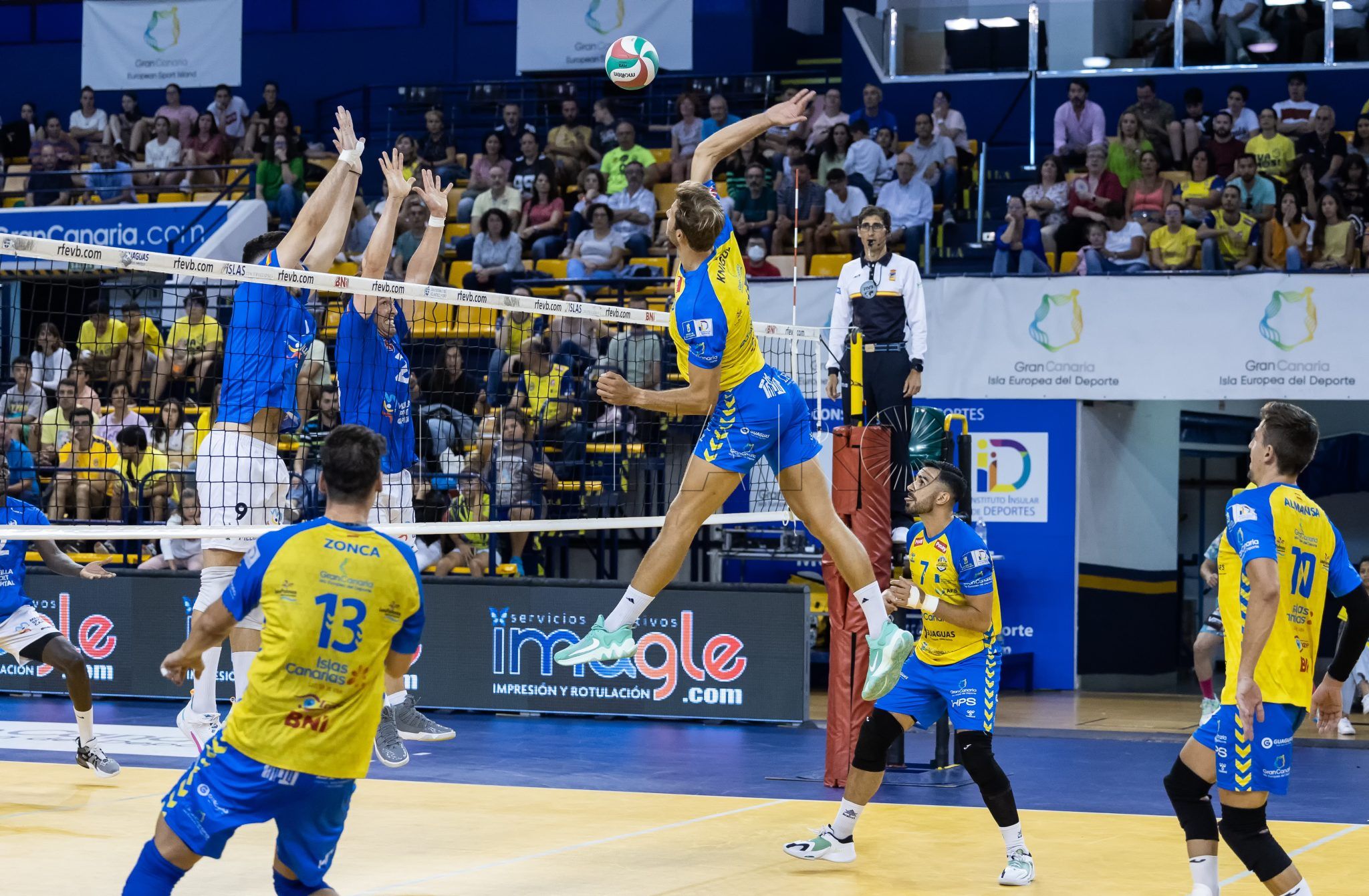 El CV Melilla se despide del título en semifinales