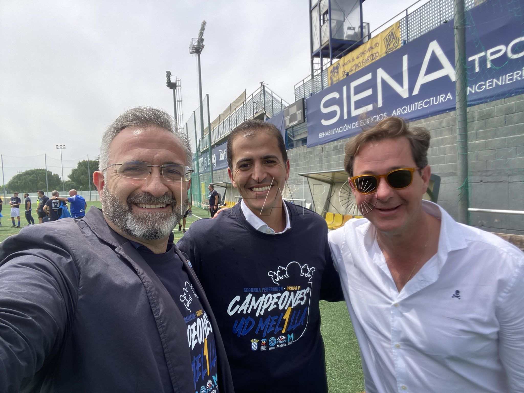 La política local reacciona al ascenso