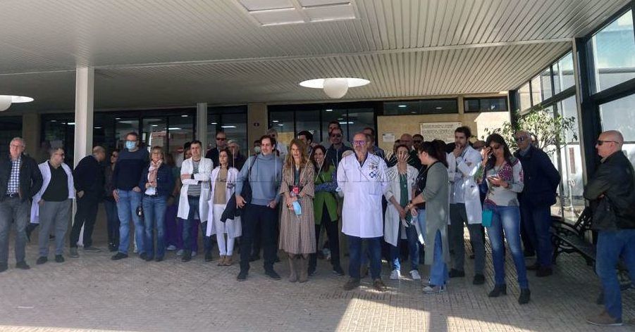 El Colegio de Médicos de Melilla ve motivos para que los facultativos continúen la huelga