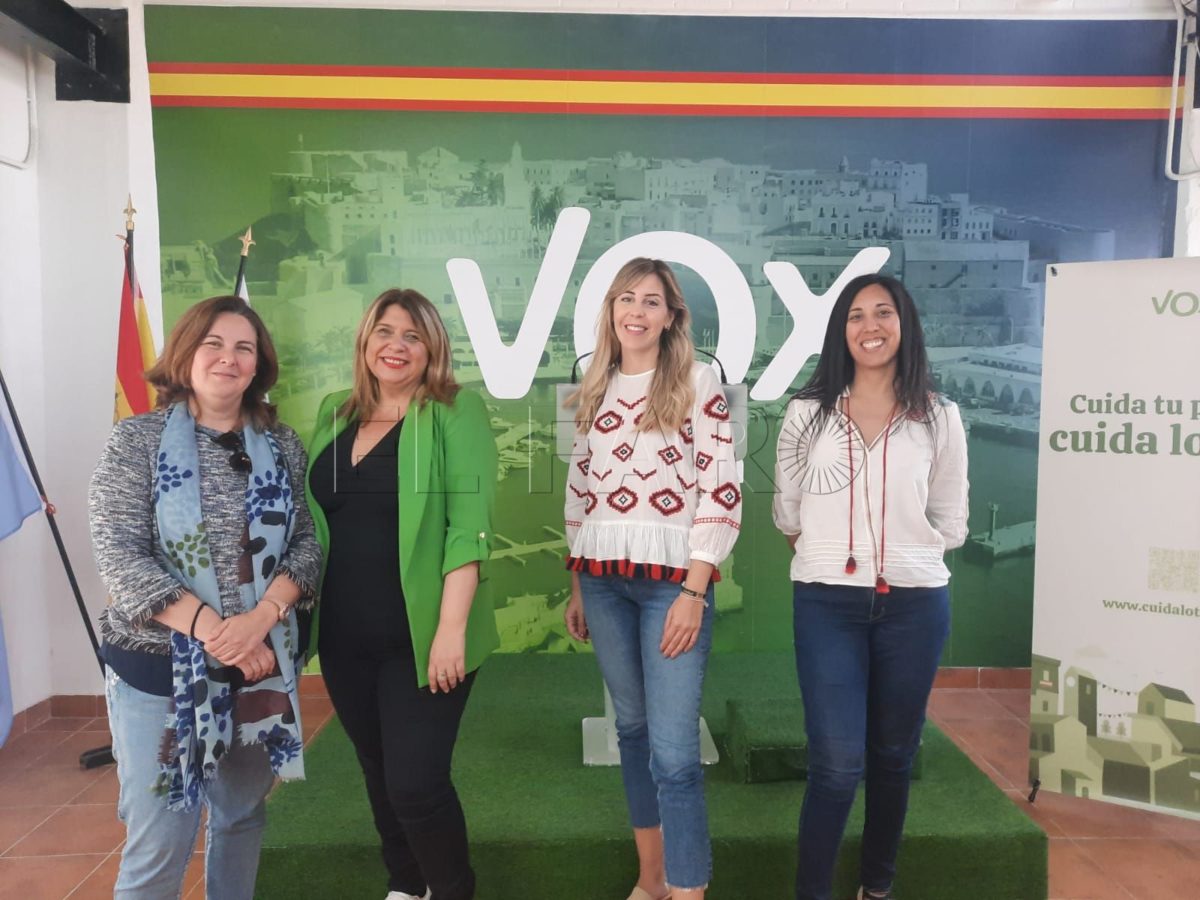 La Plataforma Pidomel se reúne con Vox Melilla para hablar del estado de la educación