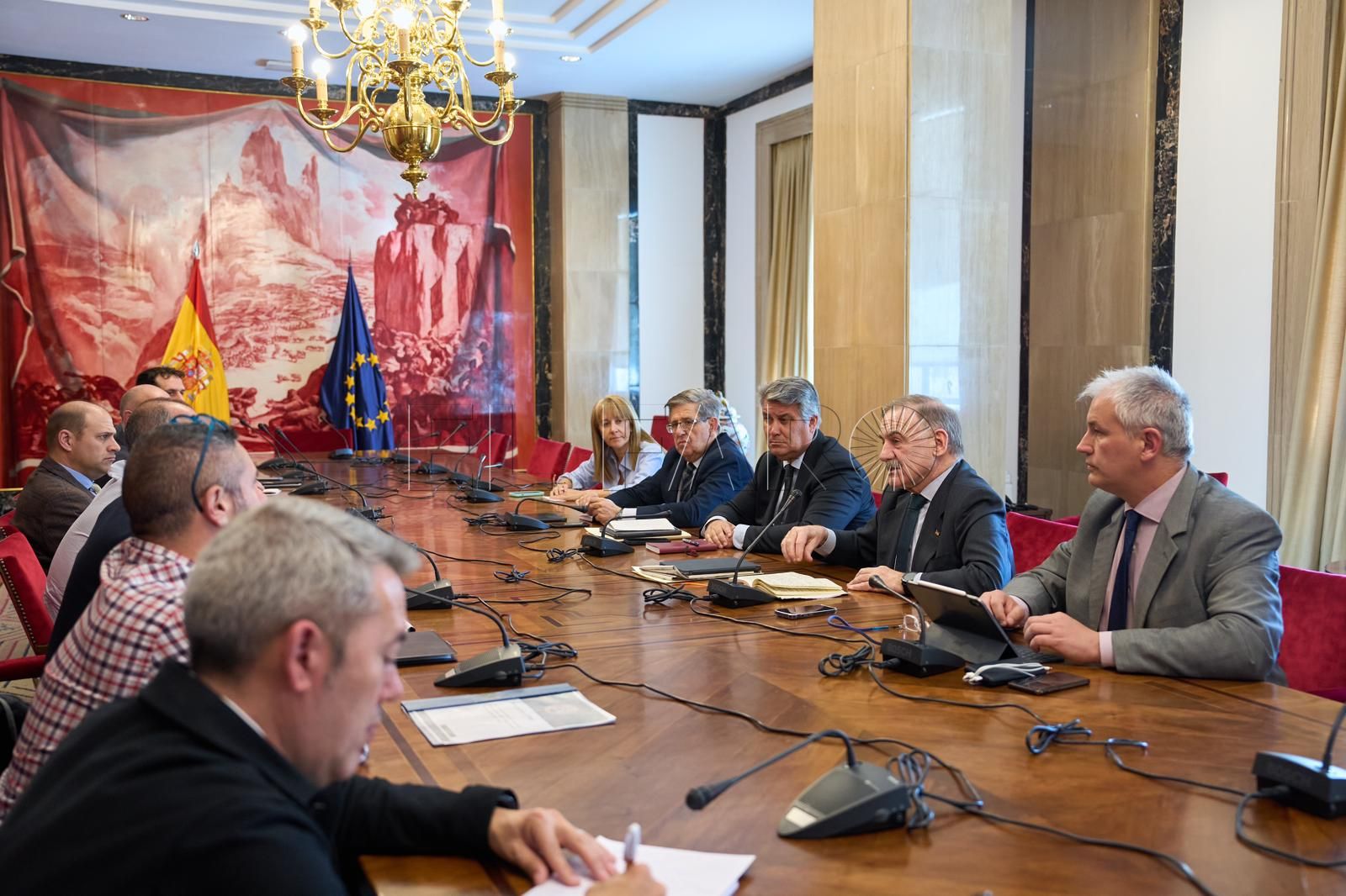 ATME se reúne con PP y Vox para que incluyan sus propuestan en los programas electorales