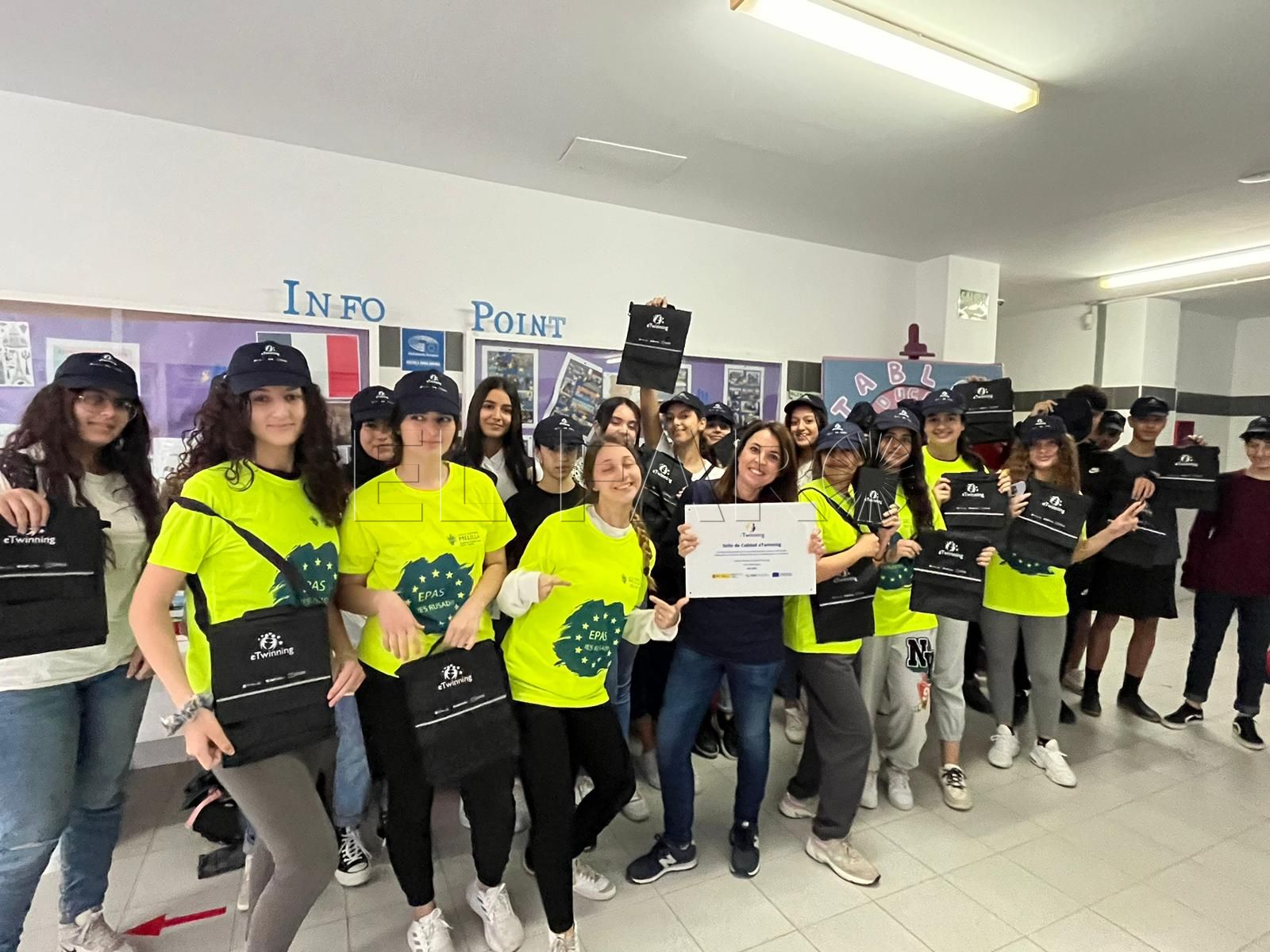 El IES Rusadir recibe su ansiado sello de calidad eTwinning